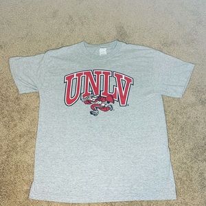 Throwback UNLV Rebels tshirt